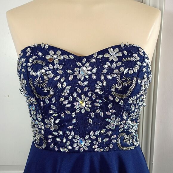 B. Darlin Blue Rhinestone Strapless Formal Dress 5/6 Prom HOCO Flouncy Short - Picture 4 of 7